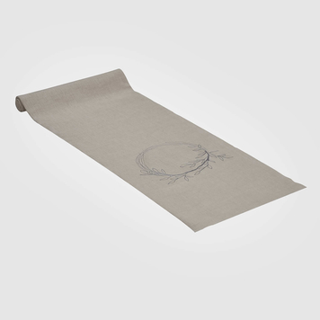 Wild Collection Natural Wreath Linen Table Runner