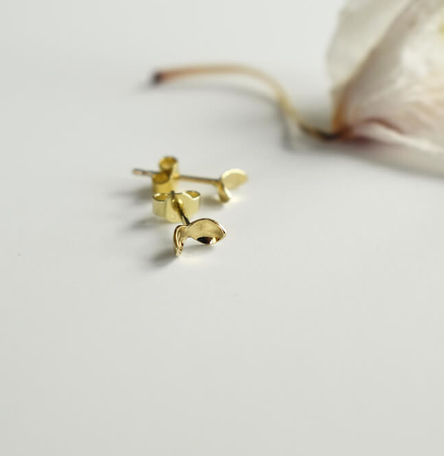 Sprout Stud Earrings "Grow" 9ct Gold