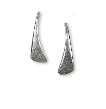 Flow Stud Earrings