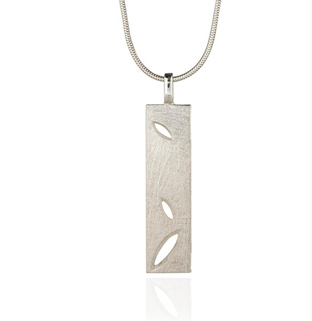 Silver Lace Leaf oblong pendant on 18" snake chain